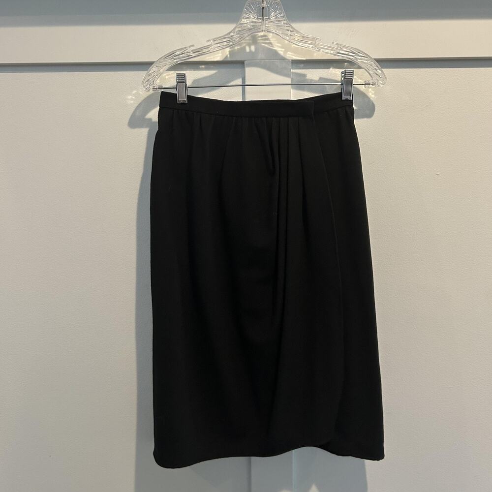 Vintage Halston III Skirt Womens 4P Black Wool Pleated Knee Length Made USA 80s‎